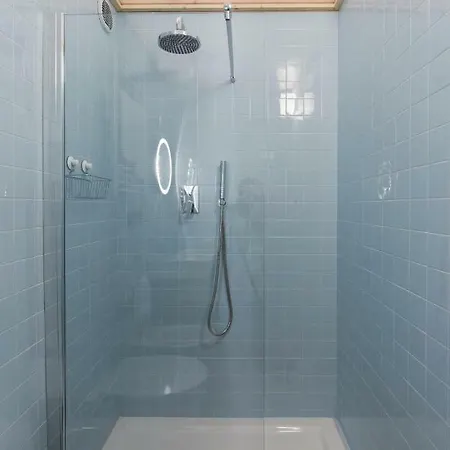 فندق مبيت وإفطار Mosi 3*
